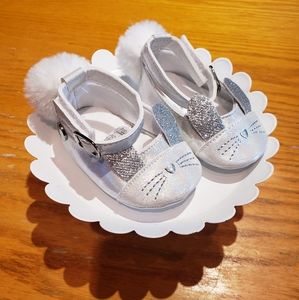 🐰Nicole Miller Infant Bunny Shoes size 0-6 months